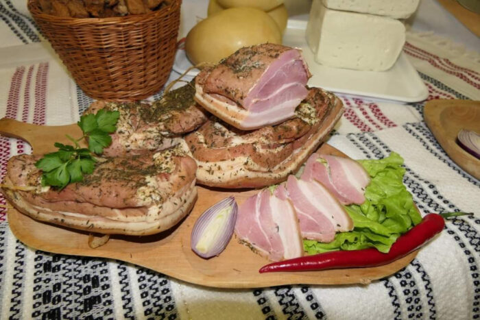 Bacon cu cimbru de la Sibiu, 1 kg